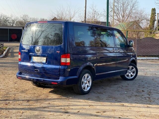 Синий Фольксваген Каравелла, объемом двигателя 2.5 л и пробегом 301 тыс. км за 10500 $, фото 2 на Automoto.ua