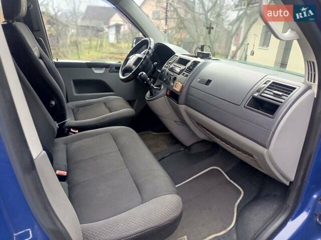 Синій Фольксваген Каравелла, об'ємом двигуна 2.5 л та пробігом 410 тис. км за 7900 $, фото 5 на Automoto.ua