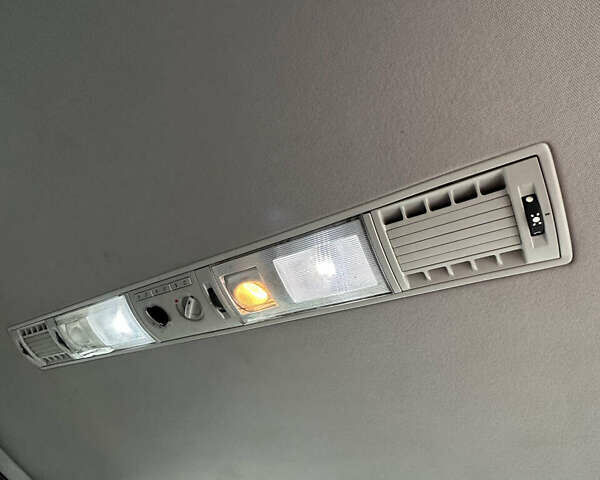 Синій Фольксваген Каравелла, об'ємом двигуна 3.19 л та пробігом 329 тис. км за 10999 $, фото 34 на Automoto.ua