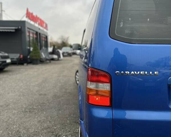 Синий Фольксваген Каравелла, объемом двигателя 3.19 л и пробегом 329 тыс. км за 12000 $, фото 10 на Automoto.ua