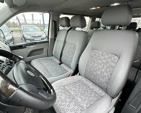 Синий Фольксваген Каравелла, объемом двигателя 3.19 л и пробегом 329 тыс. км за 12000 $, фото 14 на Automoto.ua