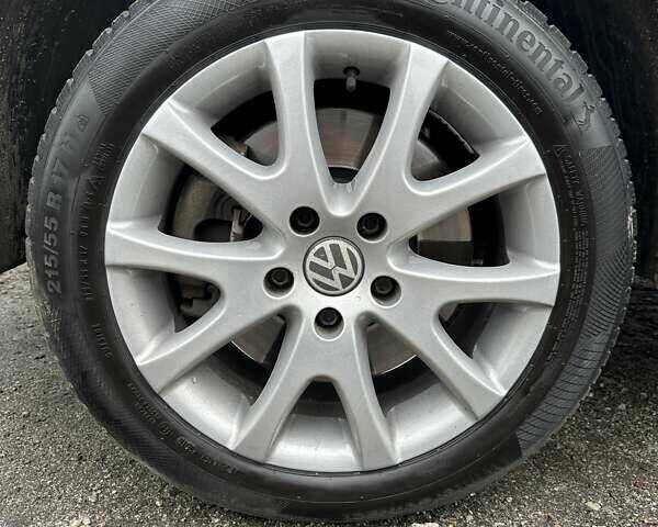 Синий Фольксваген Каравелла, объемом двигателя 3.19 л и пробегом 329 тыс. км за 12000 $, фото 6 на Automoto.ua