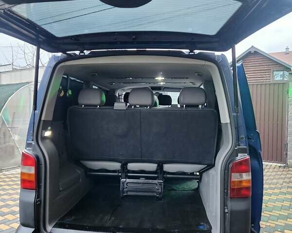 Синий Фольксваген Каравелла, объемом двигателя 1.97 л и пробегом 298 тыс. км за 12600 $, фото 13 на Automoto.ua