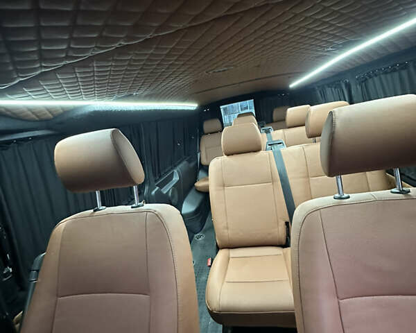 Синій Фольксваген Каравелла, об'ємом двигуна 1.97 л та пробігом 280 тис. км за 22000 $, фото 17 на Automoto.ua