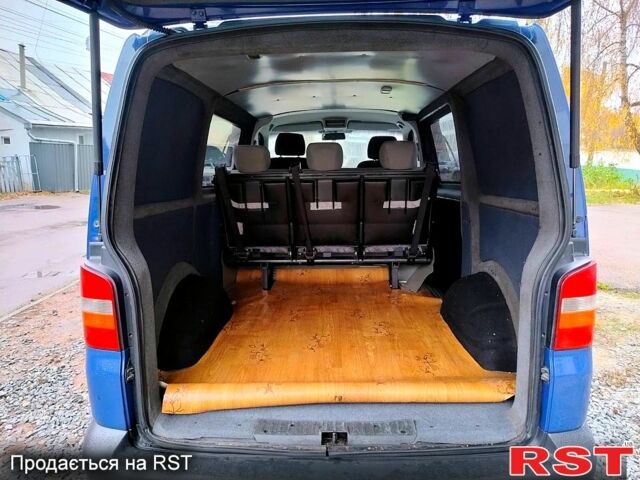 Синій Фольксваген Каравелла, об'ємом двигуна 2.5 л та пробігом 350 тис. км за 6300 $, фото 5 на Automoto.ua