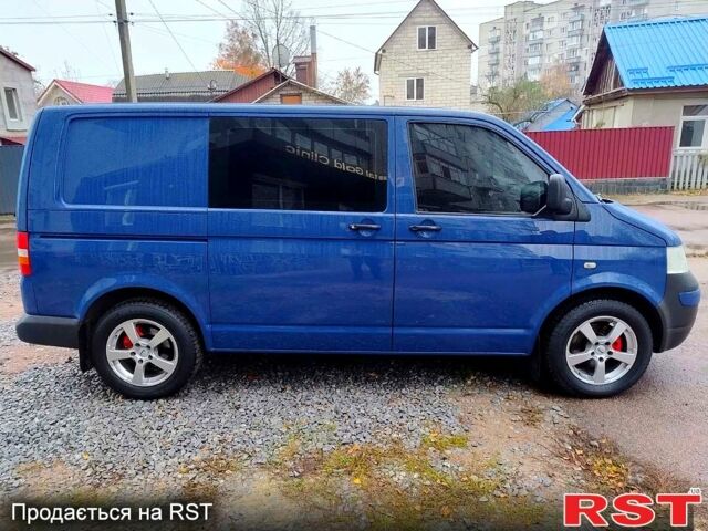 Синій Фольксваген Каравелла, об'ємом двигуна 2.5 л та пробігом 350 тис. км за 6300 $, фото 2 на Automoto.ua