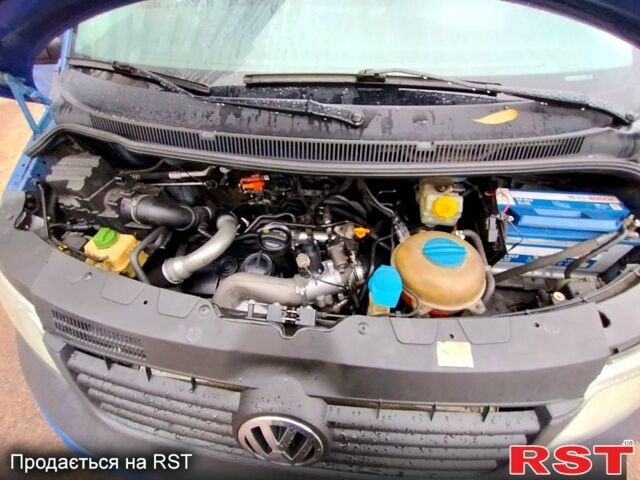 Синій Фольксваген Каравелла, об'ємом двигуна 2.5 л та пробігом 350 тис. км за 6300 $, фото 7 на Automoto.ua