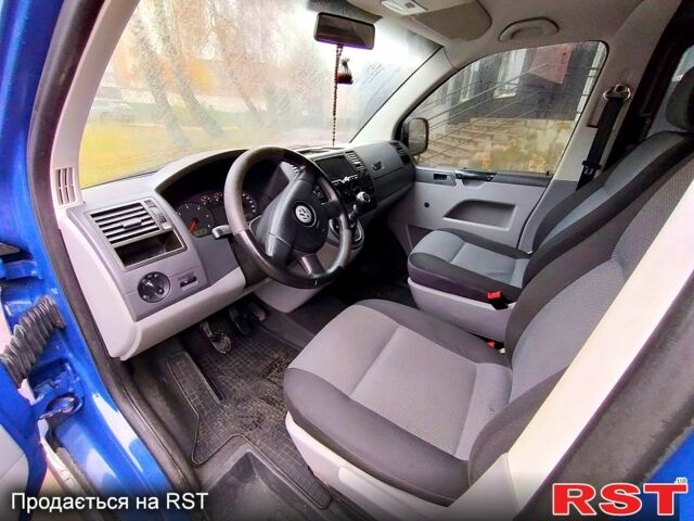 Синій Фольксваген Каравелла, об'ємом двигуна 2.5 л та пробігом 350 тис. км за 6300 $, фото 10 на Automoto.ua