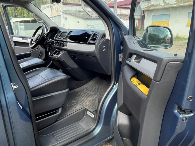 Зеленый Фольксваген Каравелла, объемом двигателя 0 л и пробегом 208 тыс. км за 36850 $, фото 2 на Automoto.ua