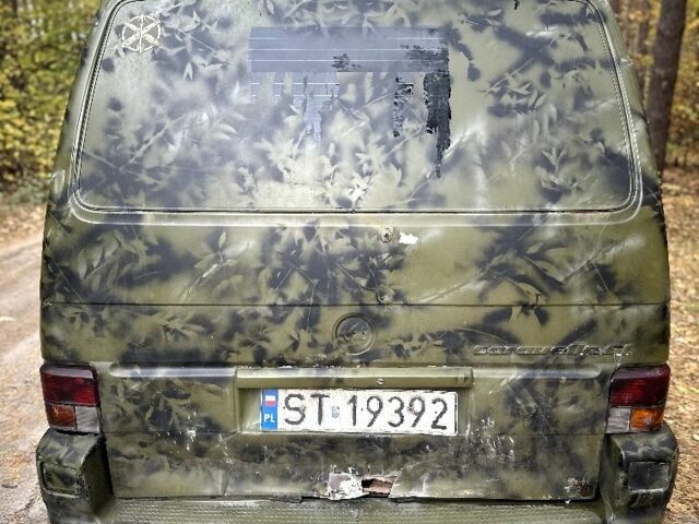 Зеленый Фольксваген Каравелла, объемом двигателя 2.5 л и пробегом 280 тыс. км за 2700 $, фото 3 на Automoto.ua