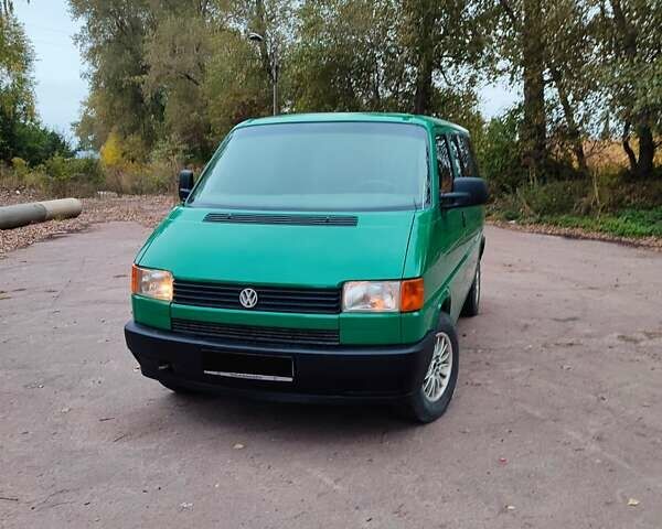 Зеленый Фольксваген Каравелла, объемом двигателя 1.9 л и пробегом 500 тыс. км за 5200 $, фото 3 на Automoto.ua