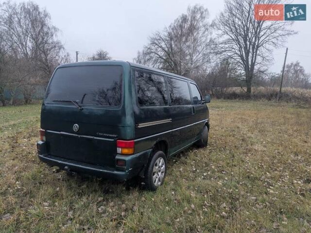 Зеленый Фольксваген Каравелла, объемом двигателя 2.5 л и пробегом 500 тыс. км за 4800 $, фото 3 на Automoto.ua