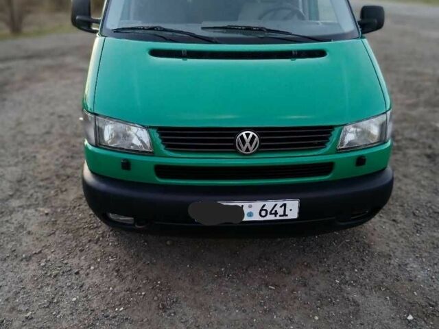 Зелений Фольксваген Каравелла, об'ємом двигуна 2.5 л та пробігом 450 тис. км за 2400 $, фото 6 на Automoto.ua