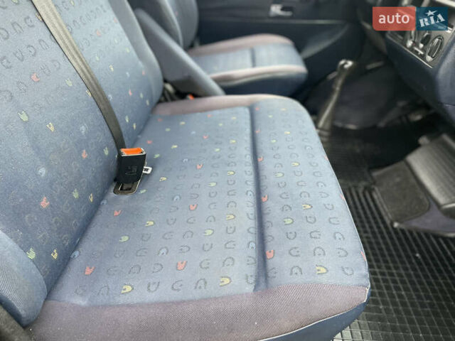 Зеленый Фольксваген Каравелла, объемом двигателя 2.5 л и пробегом 359 тыс. км за 8800 $, фото 29 на Automoto.ua