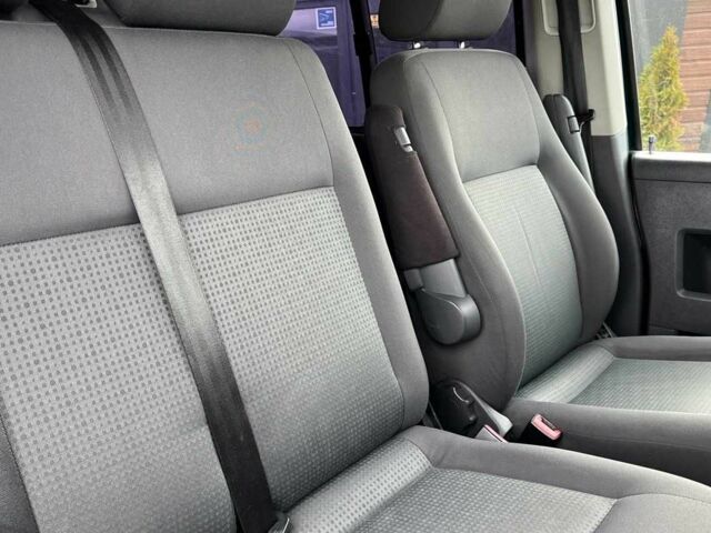 Зеленый Фольксваген Каравелла, объемом двигателя 2.5 л и пробегом 356 тыс. км за 11900 $, фото 22 на Automoto.ua