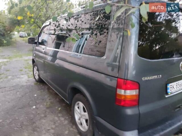 Фольксваген Каравелла 2008 в Дубно на Automoto.ua Зеленый Фольксваген Каравелла, объемом двигателя 2.5 л и пробегом 300 тыс. км за 11000 $, фото 3 на Automoto.ua