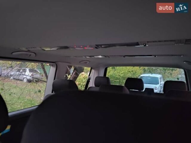 Фольксваген Каравелла 2008 в Дубно на Automoto.ua Зеленый Фольксваген Каравелла, объемом двигателя 2.5 л и пробегом 300 тыс. км за 11000 $, фото 1 на Automoto.ua