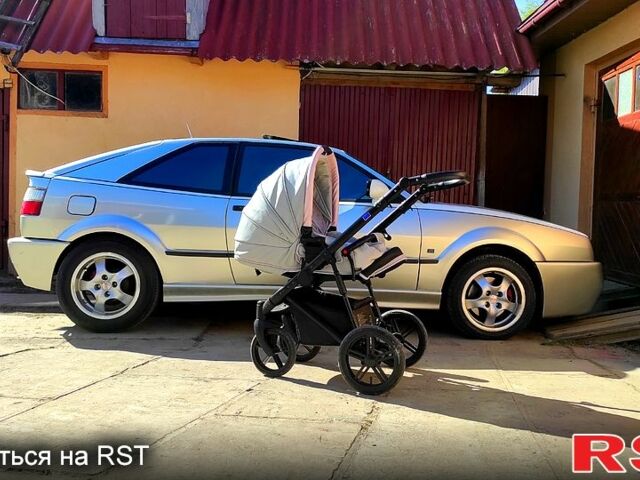 Серый Фольксваген Коррадо, объемом двигателя 1.8 л и пробегом 313 тыс. км за 4100 $, фото 2 на Automoto.ua