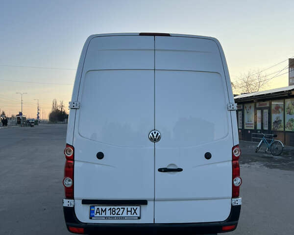 Белый Фольксваген Крафтер, объемом двигателя 2.46 л и пробегом 270 тыс. км за 32500 $, фото 3 на Automoto.ua