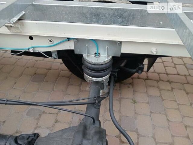 Белый Фольксваген Крафтер, объемом двигателя 2.5 л и пробегом 267 тыс. км за 18999 $, фото 13 на Automoto.ua