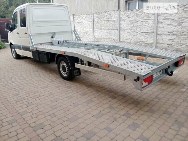 Белый Фольксваген Крафтер, объемом двигателя 2.5 л и пробегом 267 тыс. км за 18999 $, фото 9 на Automoto.ua