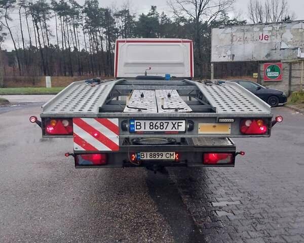 Белый Фольксваген Крафтер, объемом двигателя 2 л и пробегом 360 тыс. км за 18500 $, фото 2 на Automoto.ua