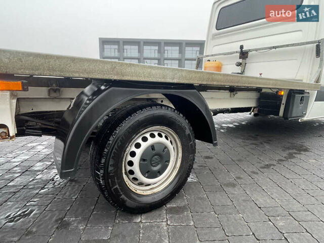 Белый Фольксваген Крафтер, объемом двигателя 1.97 л и пробегом 451 тыс. км за 15400 $, фото 5 на Automoto.ua