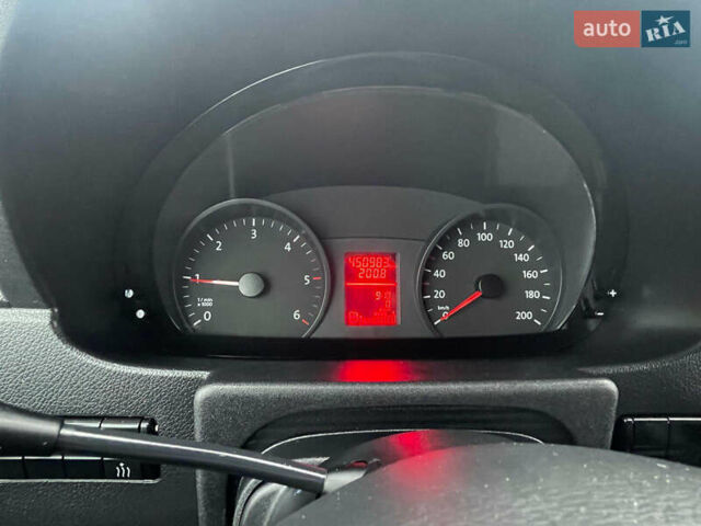 Белый Фольксваген Крафтер, объемом двигателя 1.97 л и пробегом 451 тыс. км за 15400 $, фото 15 на Automoto.ua