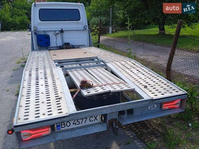 Белый Фольксваген Крафтер, объемом двигателя 1.97 л и пробегом 400 тыс. км за 15800 $, фото 3 на Automoto.ua