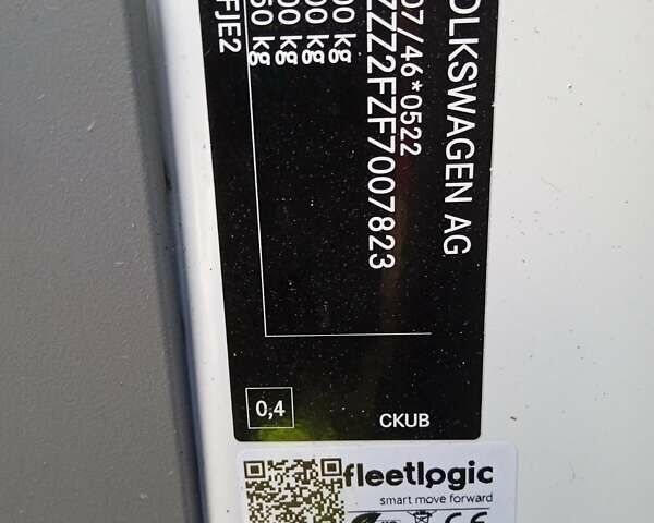 Белый Фольксваген Крафтер, объемом двигателя 1.97 л и пробегом 400 тыс. км за 15800 $, фото 4 на Automoto.ua