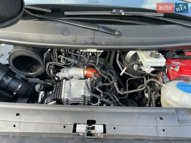 Белый Фольксваген Крафтер, объемом двигателя 1.97 л и пробегом 367 тыс. км за 20800 $, фото 24 на Automoto.ua