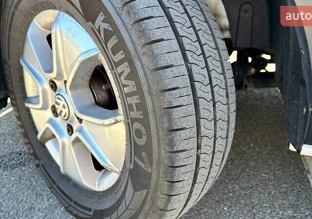 Белый Фольксваген Крафтер, объемом двигателя 1.97 л и пробегом 238 тыс. км за 23000 $, фото 17 на Automoto.ua