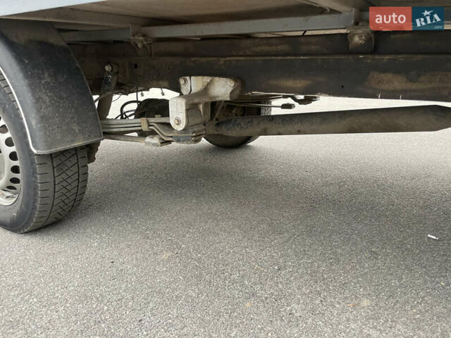 Білий Фольксваген Крафтєр, об'ємом двигуна 2.46 л та пробігом 510 тис. км за 22000 $, фото 17 на Automoto.ua