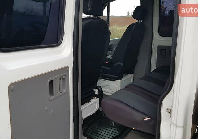 Белый Фольксваген Крафтер, объемом двигателя 1.97 л и пробегом 240 тыс. км за 21800 $, фото 30 на Automoto.ua