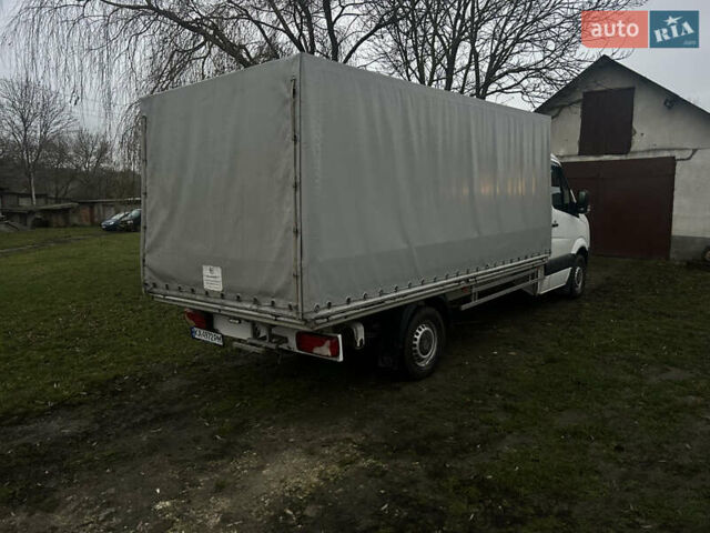 Белый Фольксваген Крафтер, объемом двигателя 1.97 л и пробегом 185 тыс. км за 16850 $, фото 4 на Automoto.ua