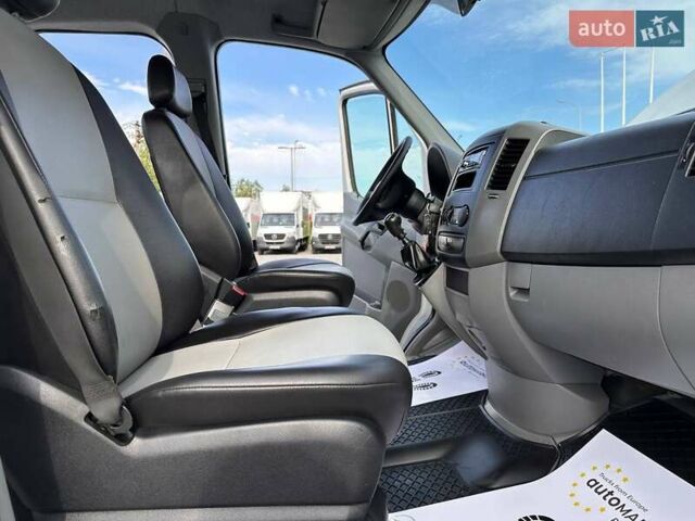 Білий Фольксваген Крафтєр, об'ємом двигуна 2 л та пробігом 85 тис. км за 24900 $, фото 24 на Automoto.ua