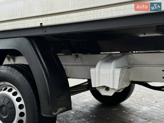 Белый Фольксваген Крафтер, объемом двигателя 2 л и пробегом 191 тыс. км за 22300 $, фото 22 на Automoto.ua