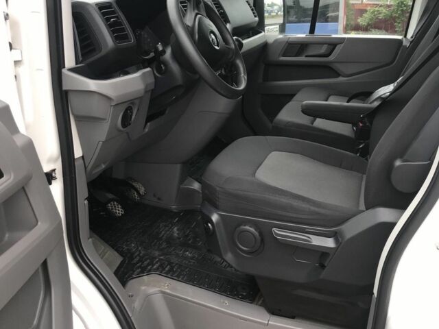 Белый Фольксваген Крафтер, объемом двигателя 0 л и пробегом 216 тыс. км за 18600 $, фото 9 на Automoto.ua