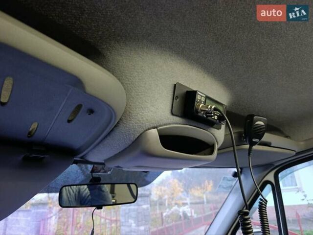 Белый Фольксваген Крафтер, объемом двигателя 1.97 л и пробегом 416 тыс. км за 19500 $, фото 12 на Automoto.ua