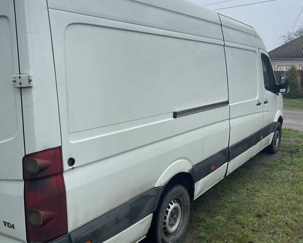 Белый Фольксваген Крафтер, объемом двигателя 2.46 л и пробегом 485 тыс. км за 9200 $, фото 3 на Automoto.ua