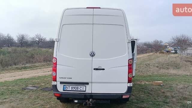 Белый Фольксваген Крафтер, объемом двигателя 2.5 л и пробегом 268 тыс. км за 8500 $, фото 2 на Automoto.ua