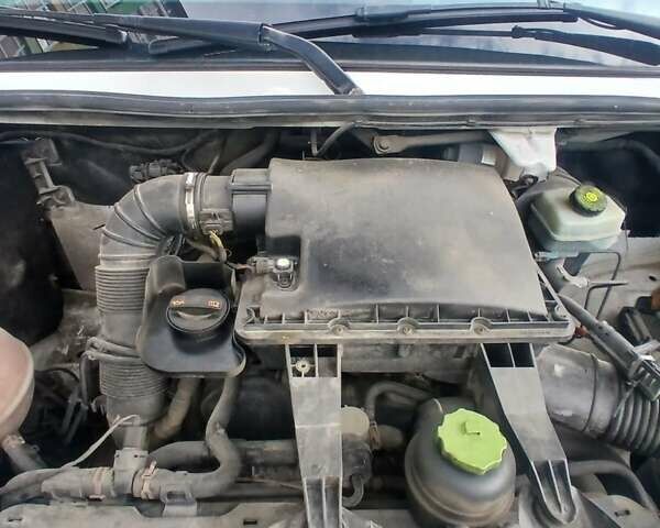 Білий Фольксваген Крафтєр, об'ємом двигуна 1.97 л та пробігом 546 тис. км за 12450 $, фото 26 на Automoto.ua