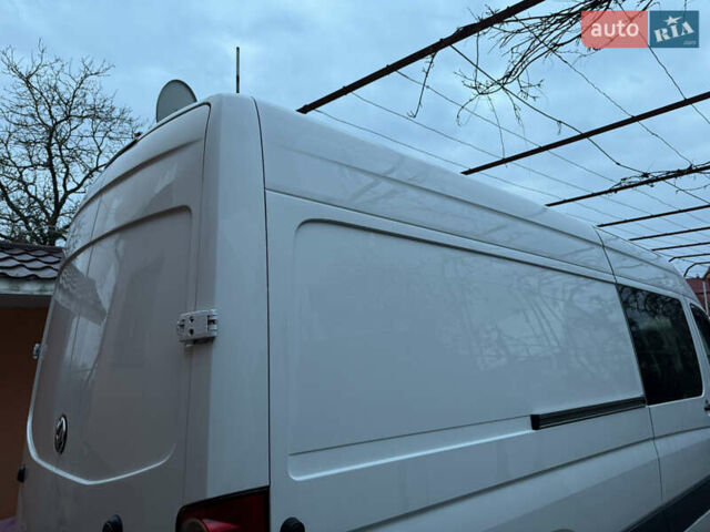 Белый Фольксваген Крафтер, объемом двигателя 1.97 л и пробегом 423 тыс. км за 12800 $, фото 19 на Automoto.ua