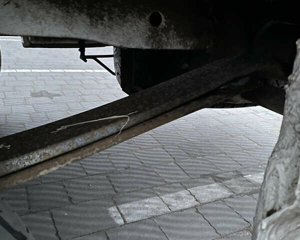 Белый Фольксваген Крафтер, объемом двигателя 2.46 л и пробегом 350 тыс. км за 13850 $, фото 35 на Automoto.ua