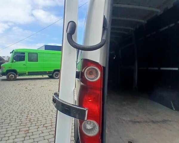 Білий Фольксваген Крафтєр, об'ємом двигуна 1.97 л та пробігом 546 тис. км за 12450 $, фото 17 на Automoto.ua