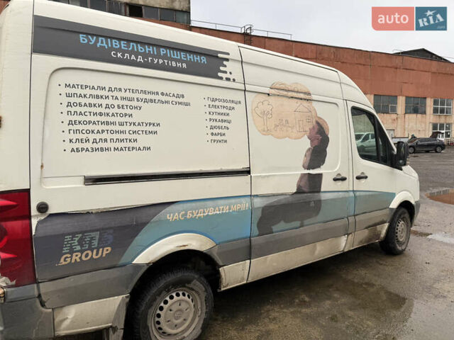 Белый Фольксваген Крафтер, объемом двигателя 2.5 л и пробегом 557 тыс. км за 8500 $, фото 3 на Automoto.ua