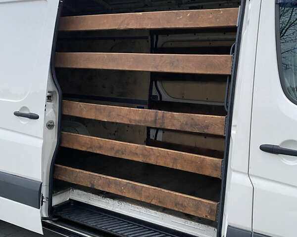 Белый Фольксваген Крафтер, объемом двигателя 2.46 л и пробегом 350 тыс. км за 13850 $, фото 28 на Automoto.ua