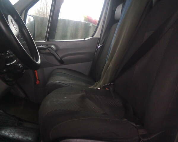 Белый Фольксваген Крафтер, объемом двигателя 1.97 л и пробегом 8 тыс. км за 15000 $, фото 5 на Automoto.ua