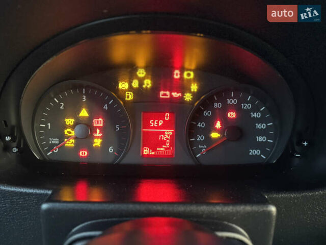 Белый Фольксваген Крафтер, объемом двигателя 1.97 л и пробегом 450 тыс. км за 12499 $, фото 35 на Automoto.ua