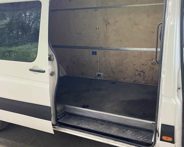 Белый Фольксваген Крафтер, объемом двигателя 1.97 л и пробегом 160 тыс. км за 11250 $, фото 21 на Automoto.ua